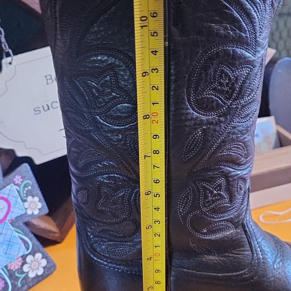 Ariat Black Leather Cowboy Boots - Picture 8 of 10
